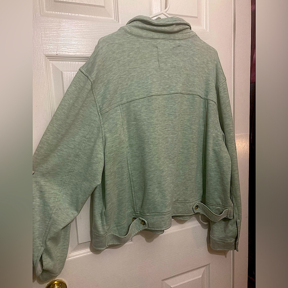 Mint green Shacket - Picture 2 of 4